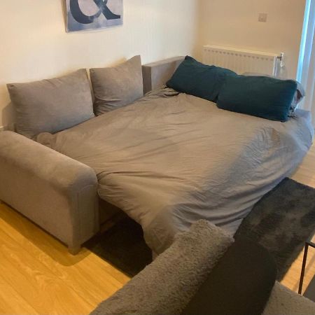Luxury London Apartment - Steps To East Croydon Train Station Kültér fotó
